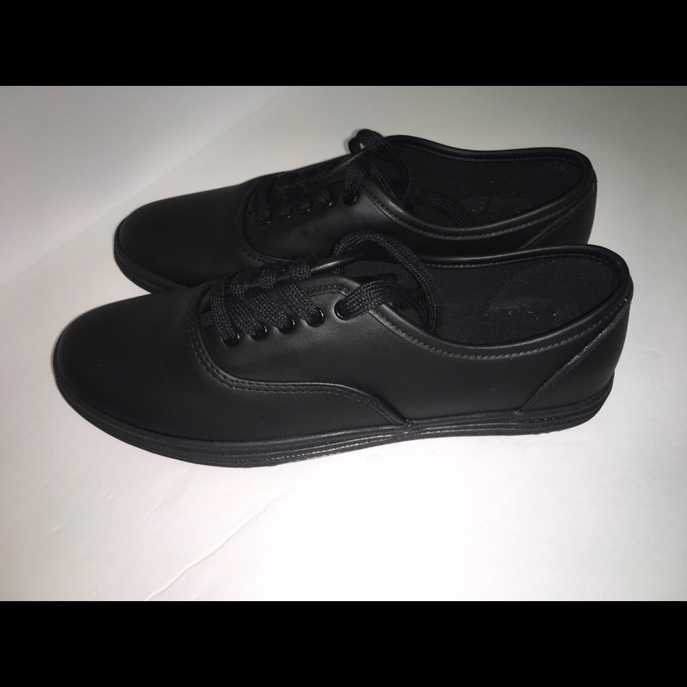 Mossimo work shoes slip resistant